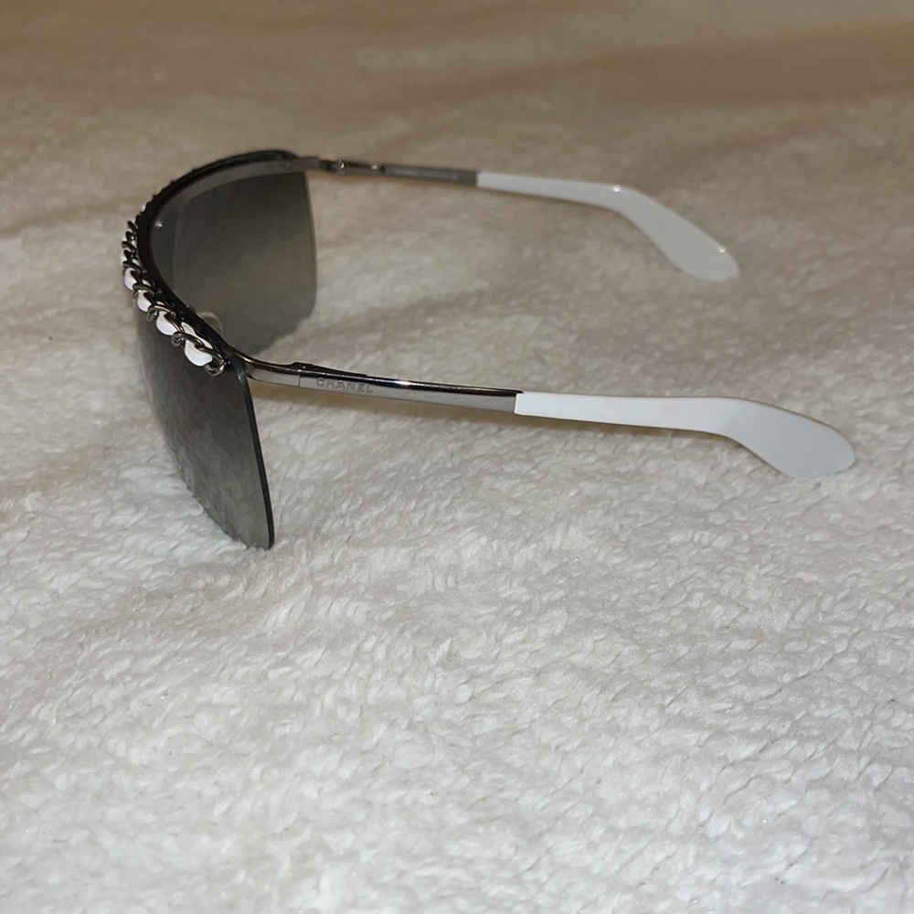 Chanel Rimless Shield Chain Sunglasses RARE - Picture 3 of 7